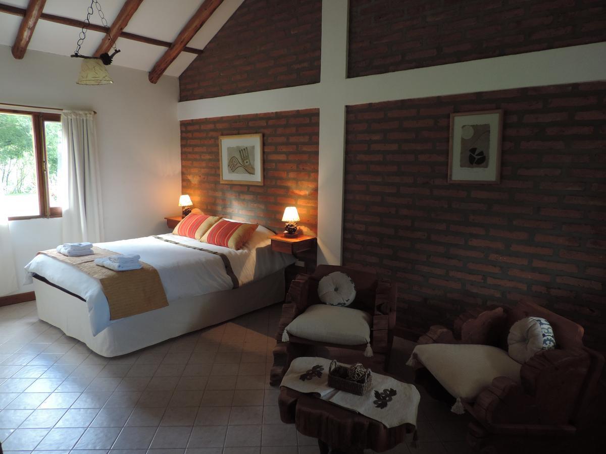 Hosteria El Hoyo Hoyo de Epuyén Екстериор снимка